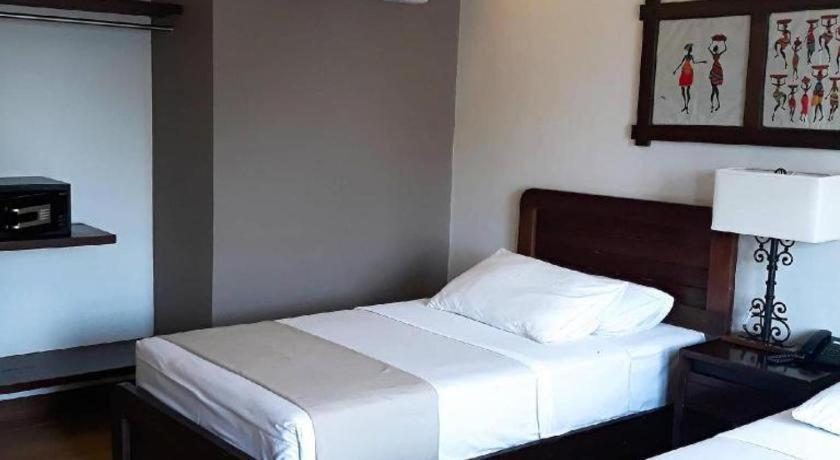 Casa Rubin Hotel Dumaguete City Buitenkant foto